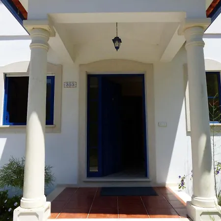 Casa Cecilia Seaside Serenity And Coastal Charm Appartement